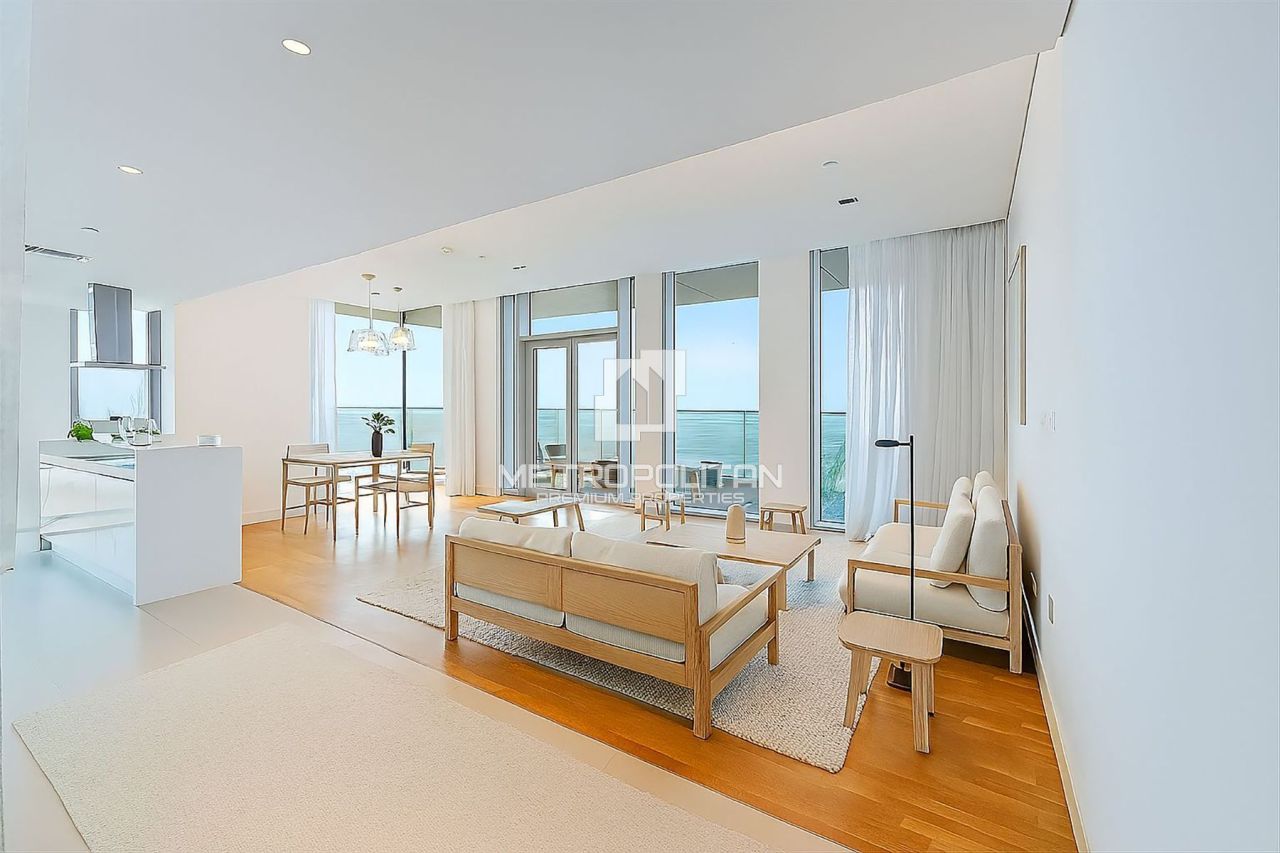 Apartment in Dubai, UAE, 171 m² - picture 1