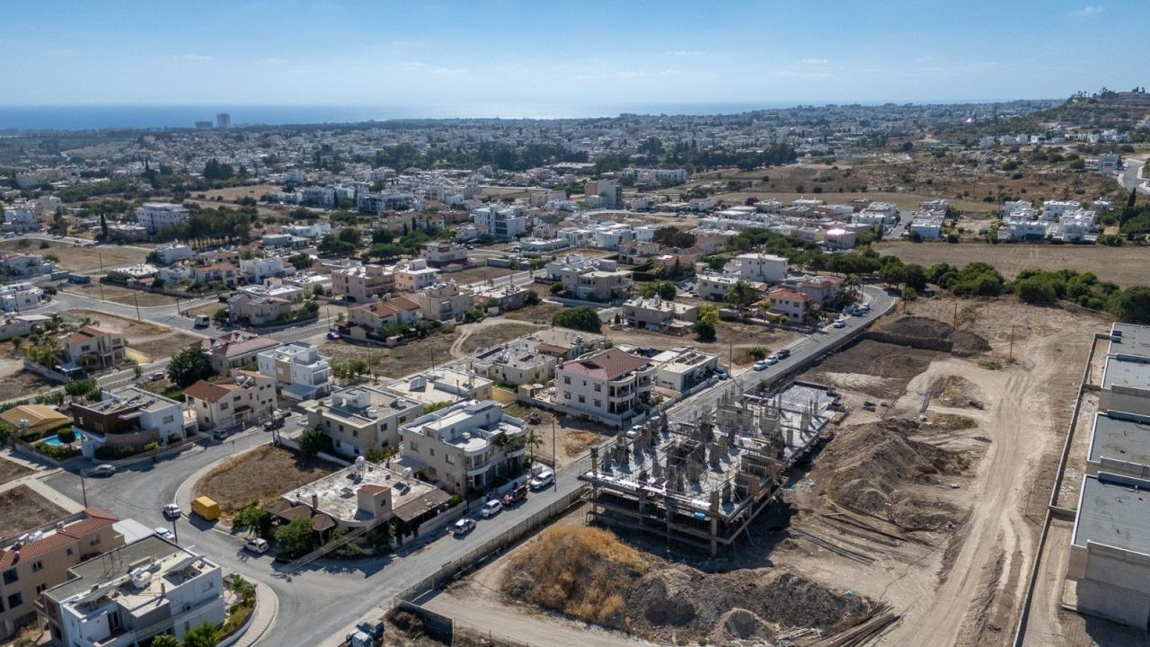 Apartamento en Pafos, Chipre, 64 m² - imagen 1