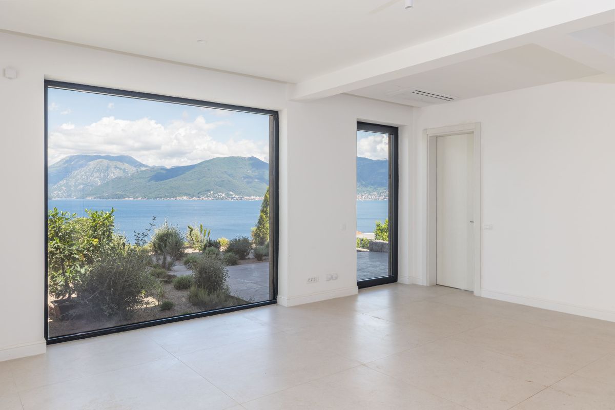 Casa en Krasici, Montenegro, 328 m² - imagen 4