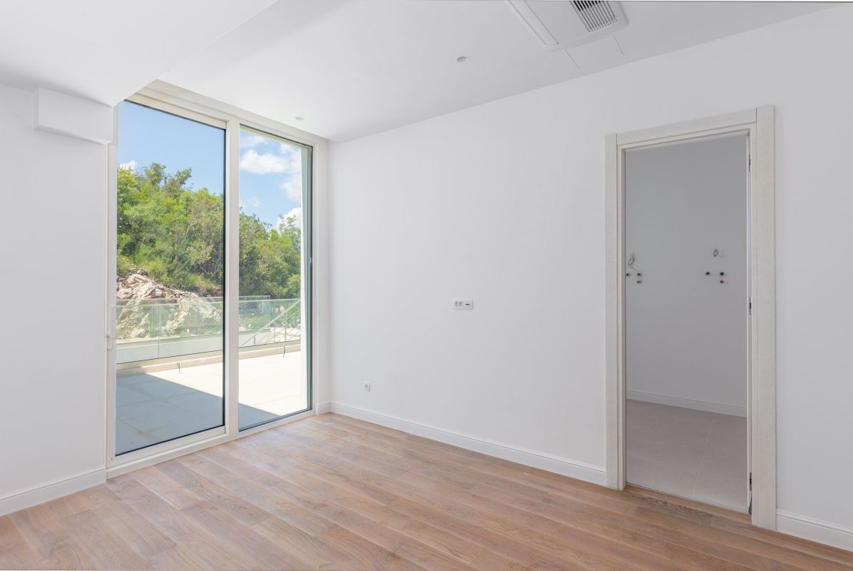 Casa en Krasici, Montenegro, 328 m² - imagen 8