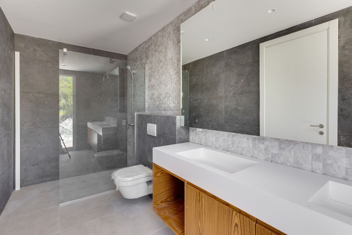 Casa en Krasici, Montenegro, 328 m² - imagen 12