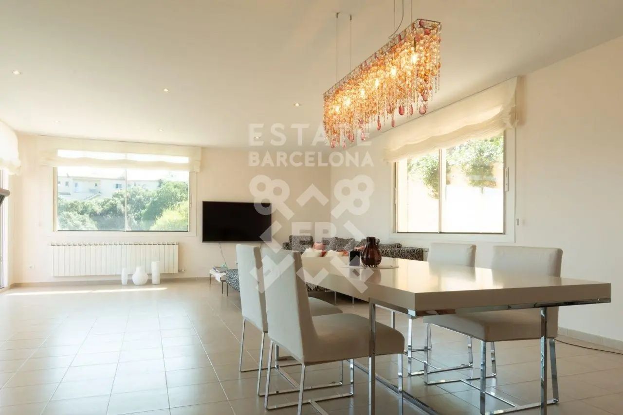 Villa in Platja D'Aro, Spanien, 295 m² - Foto 1