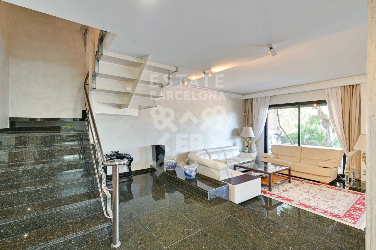 Cottage in Lloret de Mar, Spain, 374 m² - picture 3