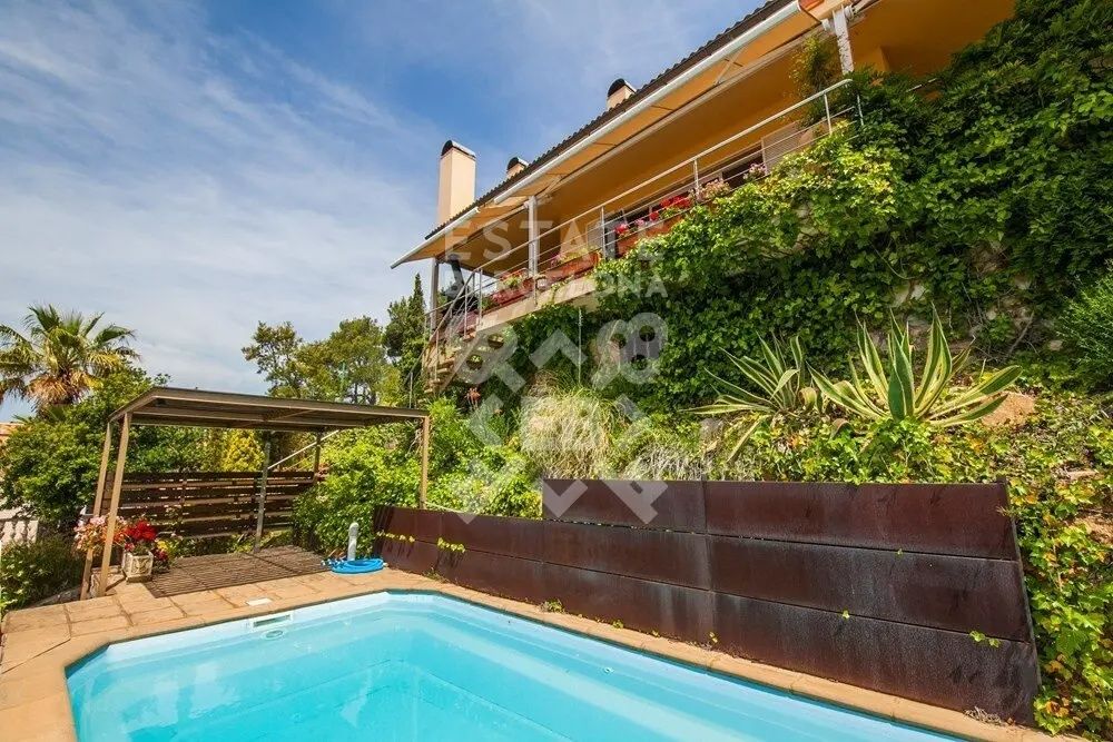 Villa in Tossa de Mar, Spanien, 242 m² - Foto 1
