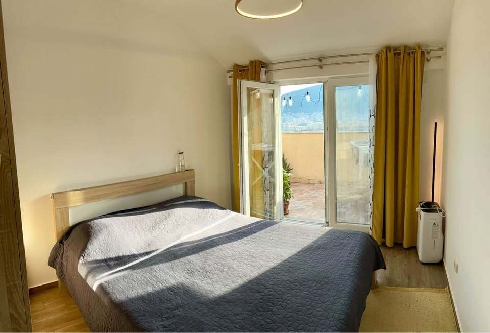 Wohnung in Budva, Montenegro, 45 m² - Foto 1