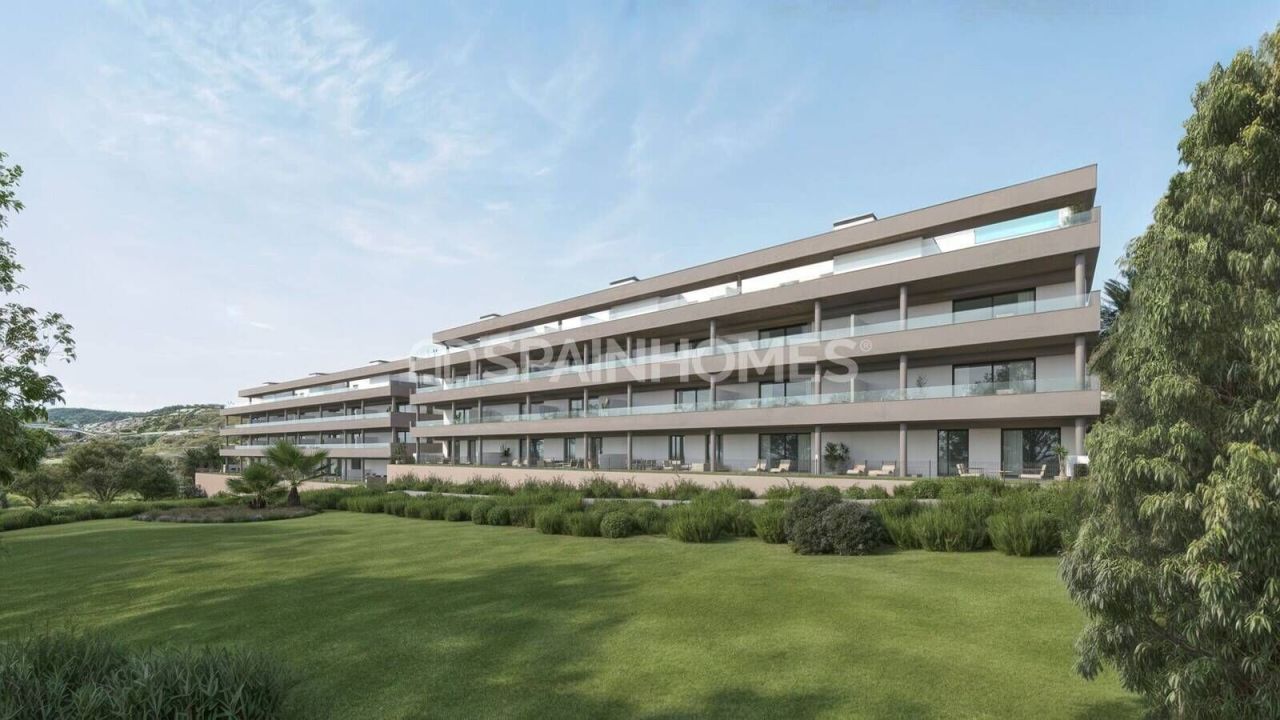 Appartement à Estepona, Espagne, 105 m² - image 1