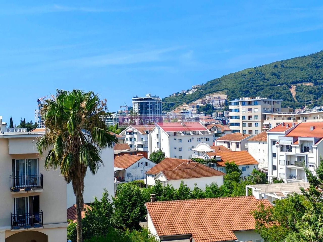 Apartment in Budva, Montenegro, 99 m² - picture 1