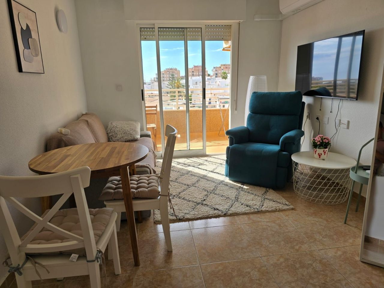 Apartamento en Torrevieja, España, 57 m² - imagen 2