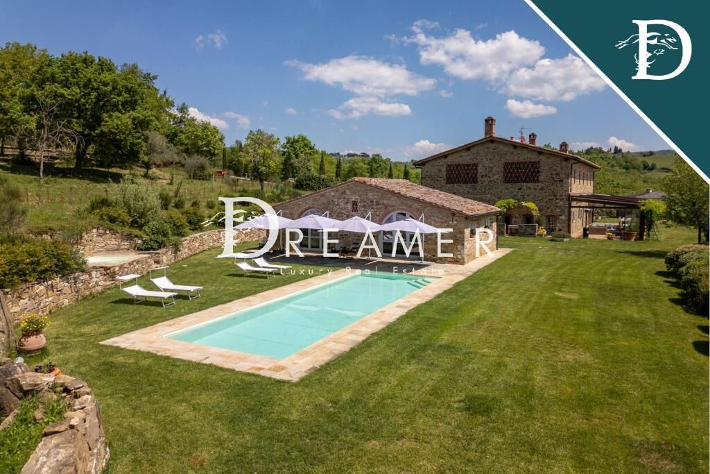 Villa Barberino Tavarnelle, Italie, 545.54 m² - image 1