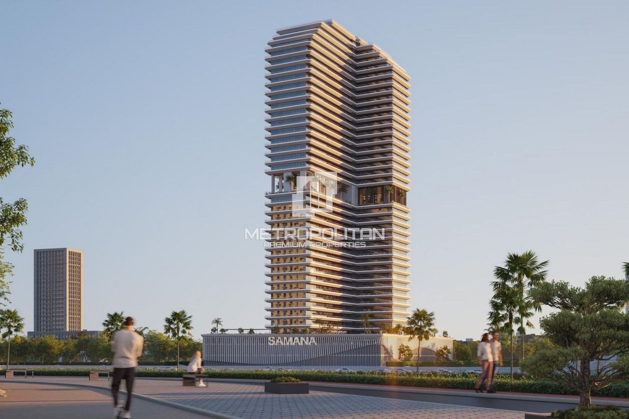 Apartment in Dubai, UAE, 71 m² - picture 1