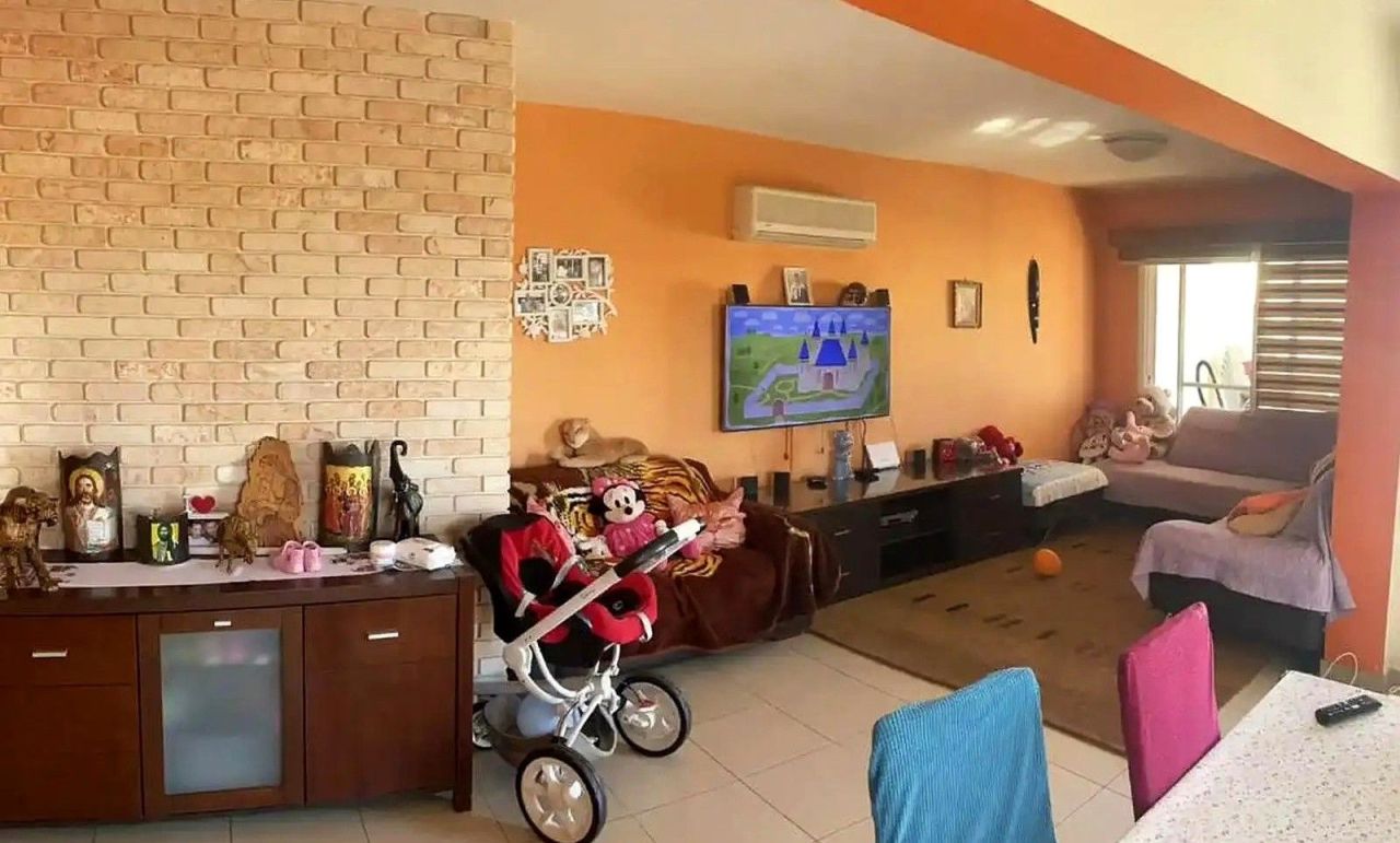 Apartamento en Lárnaca, Chipre, 130 m² - imagen 1