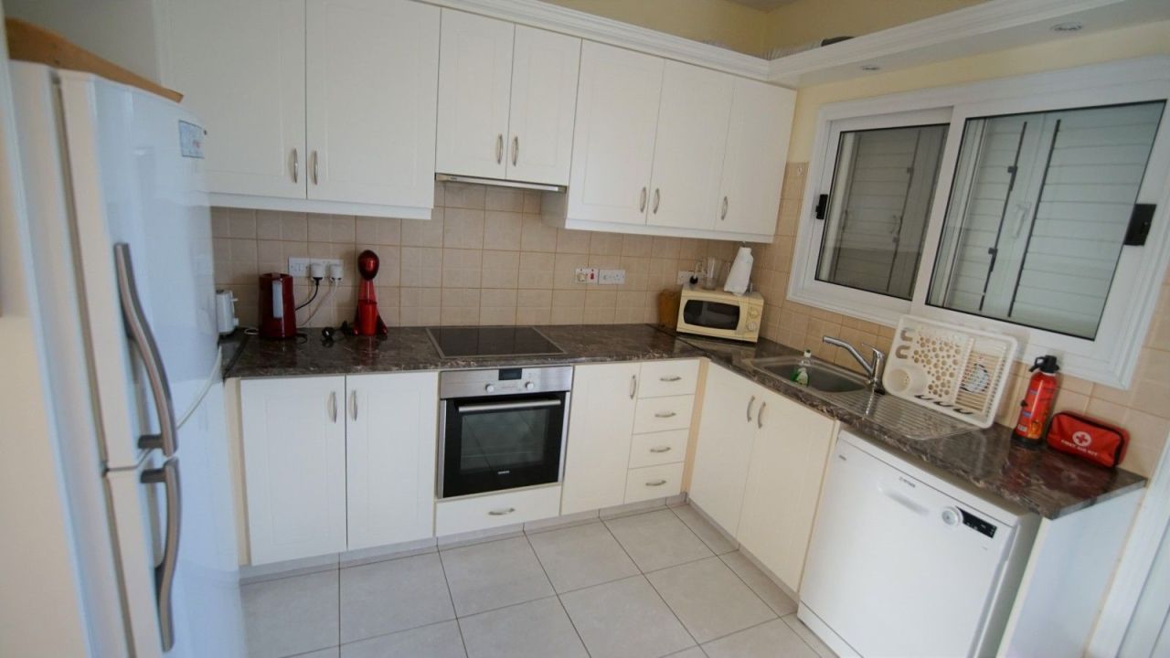 Townhouse a Paphos, Cipro, 220 m² - foto 6