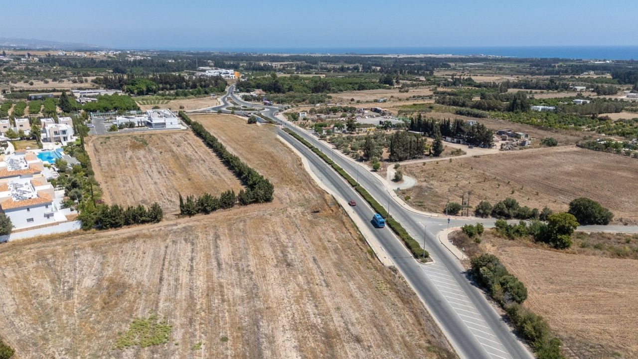 Apartment in Paphos, Cyprus, 63 m² - picture 9