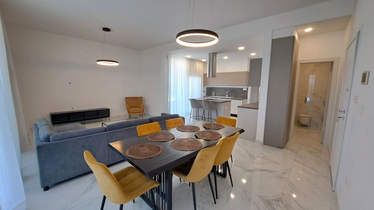Apartamento en Germasogeia, Chipre - imagen 1