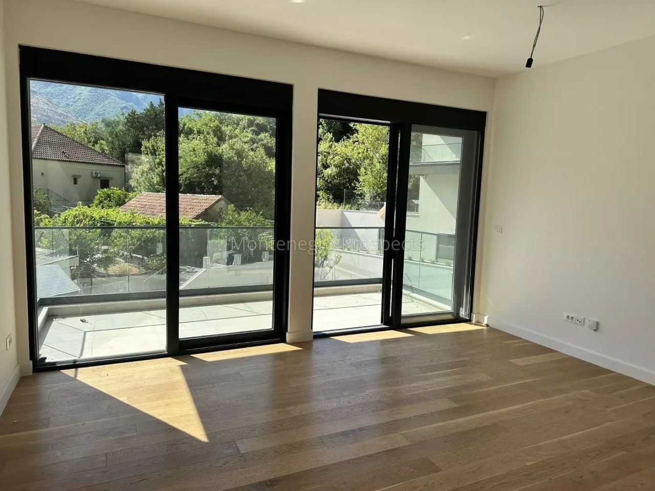 Apartment in Dobrota, Montenegro, 52 m² - Foto 1