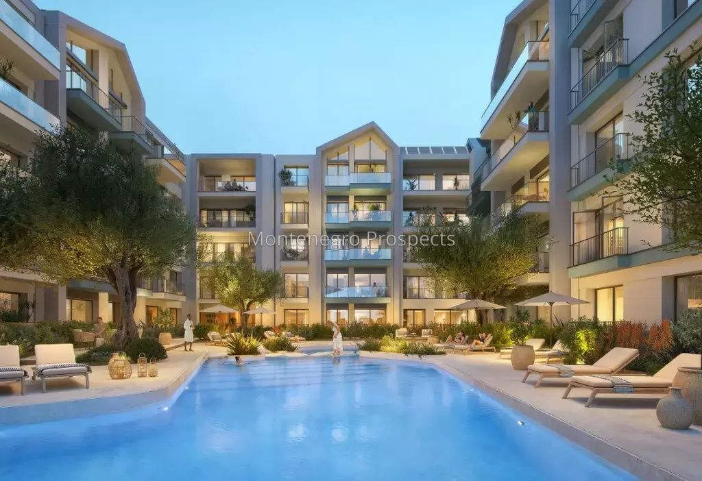 Appartement à Tivat, Monténégro, 48 m² - image 1