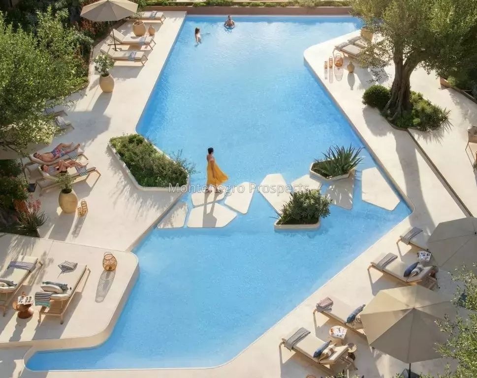 Apartment in Tivat, Montenegro, 48 m² - picture 3