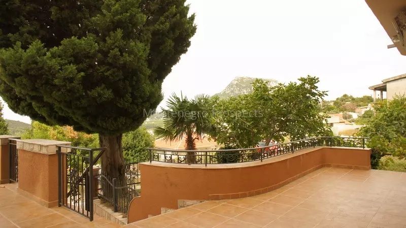 Casa en Sutomore, Montenegro, 120 m² - imagen 4