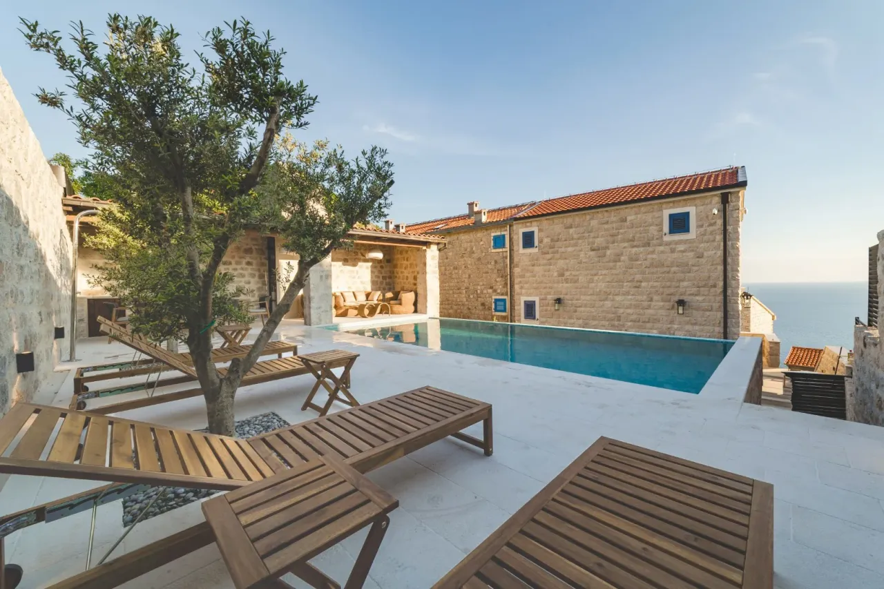 Villa à Budva, Monténégro, 197 m² - image 1