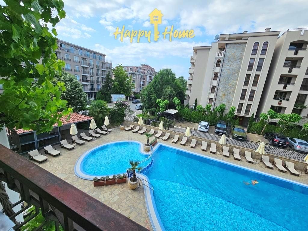 Appartement à Slantchev Briag, Bulgarie, 58 m² - image 1