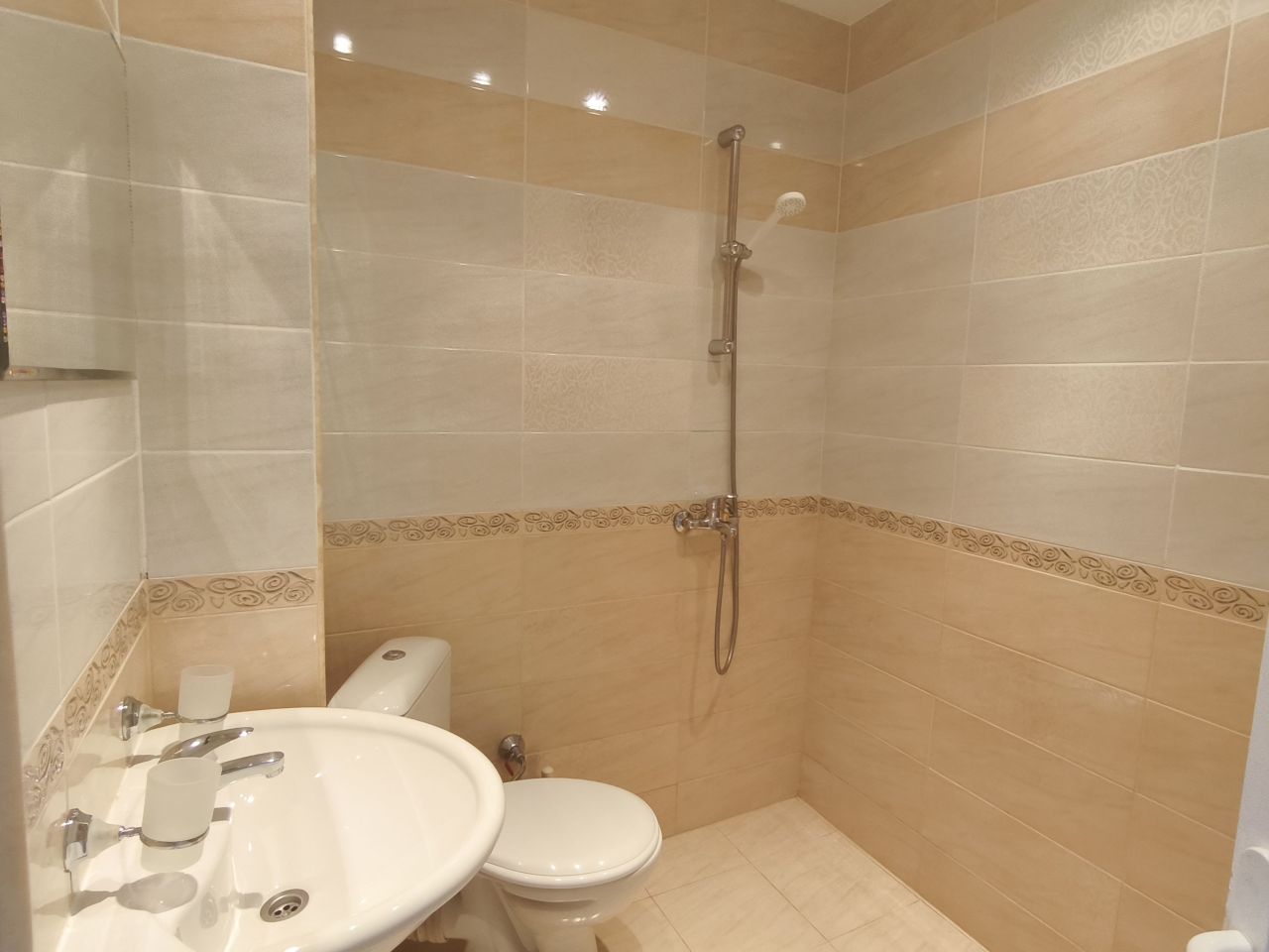 Appartamento a Obzor, Bulgaria, 87 m² - foto 17