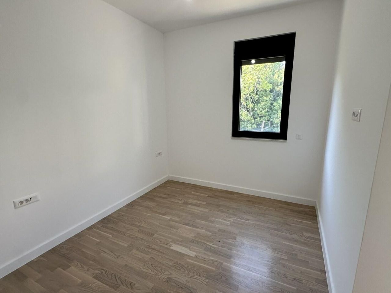 Flat in Dobrota, Montenegro, 76 m² - picture 15