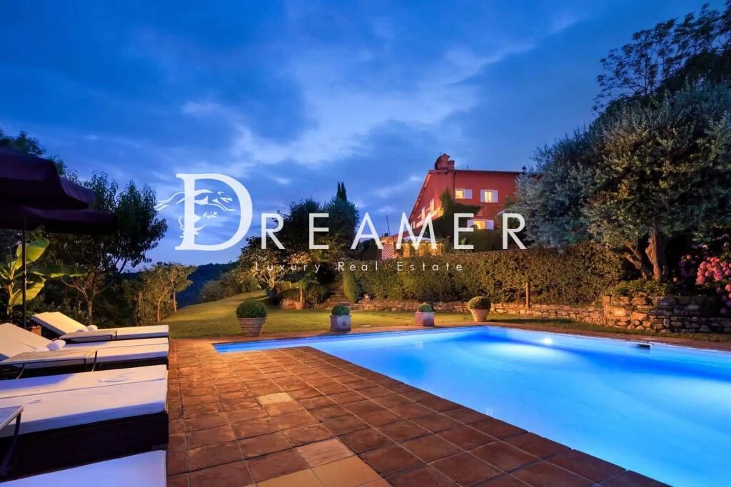 Villa Rignano sull`Arno, Italie, 500.53 m² - image 1