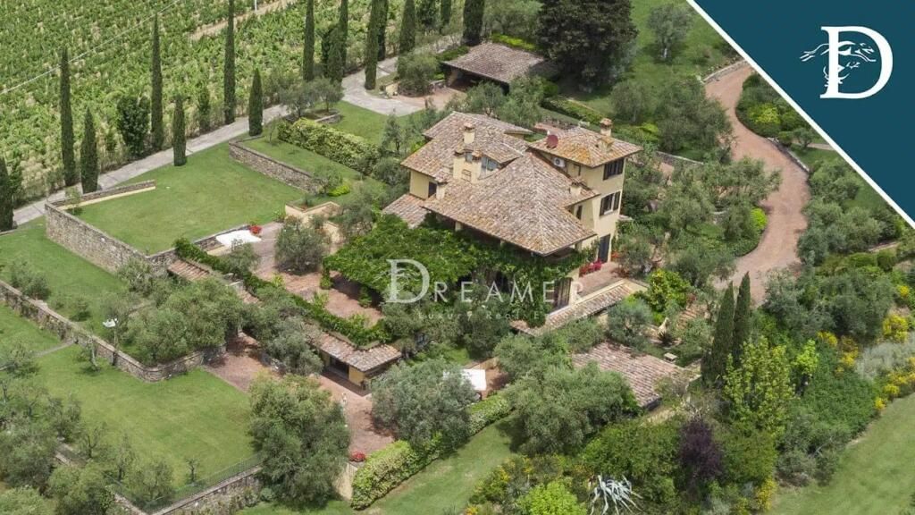 Villa Tuscany, Italia, 1 001.05 m² - imagen 1