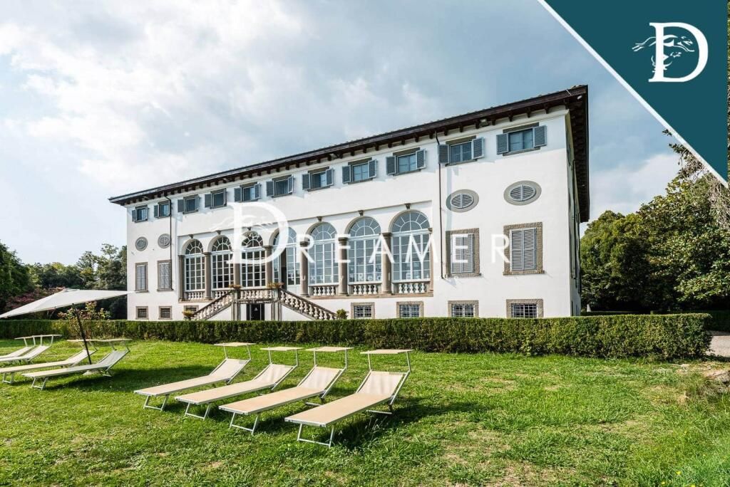 Appartement à Capannori, Italie, 186.19 m² - image 1
