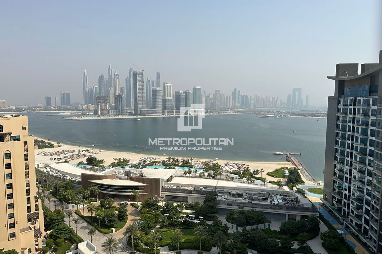 Apartment in Dubai, UAE, 70 m² - picture 1