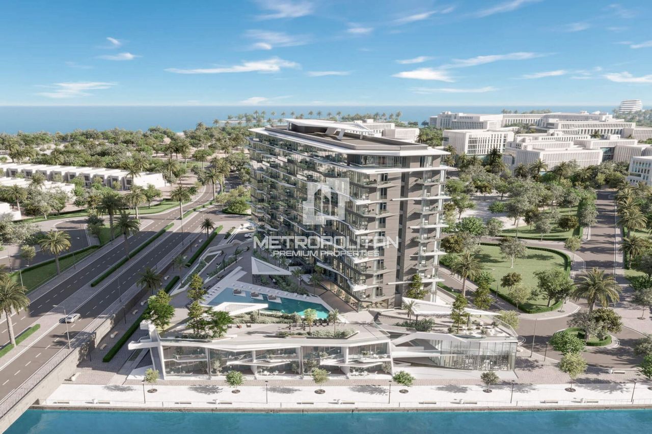 Apartment in Ras al-Khaimah, UAE, 37 m² - picture 1