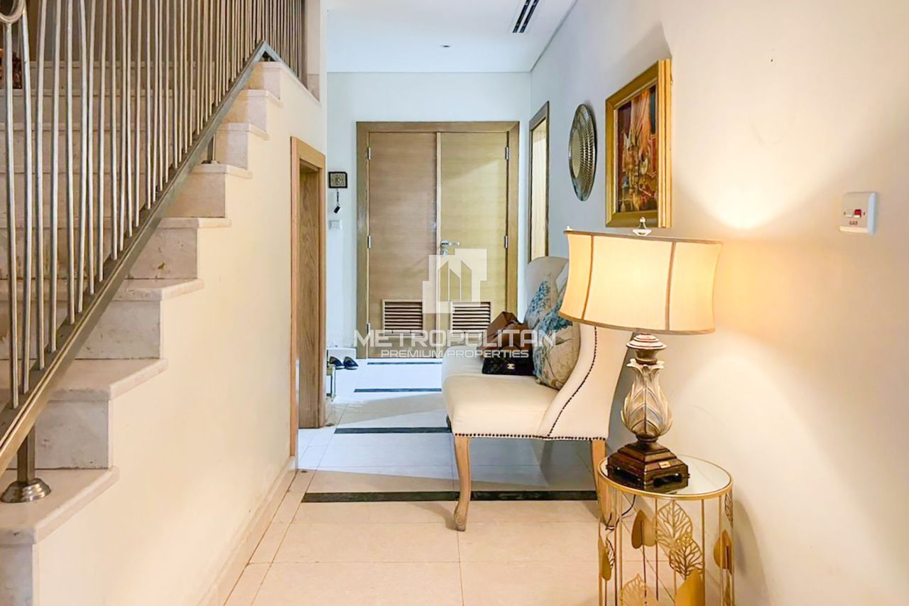 Maison urbaine à Dubaï, EAU, 224 m² - image 5