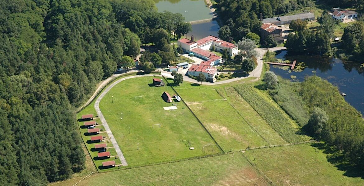 Hôtel à Szczecin, Pologne, 2 000 m² - image 2