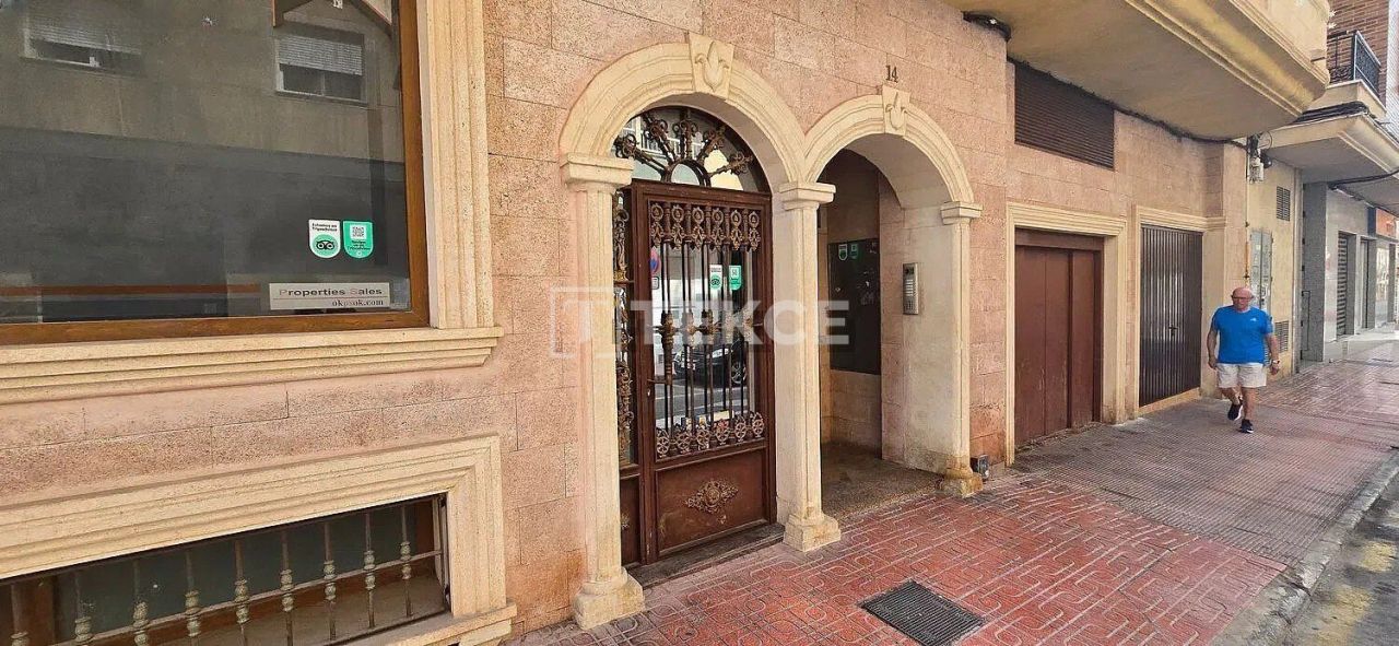 Appartement à Torrevieja, Espagne, 123 m² - image 1