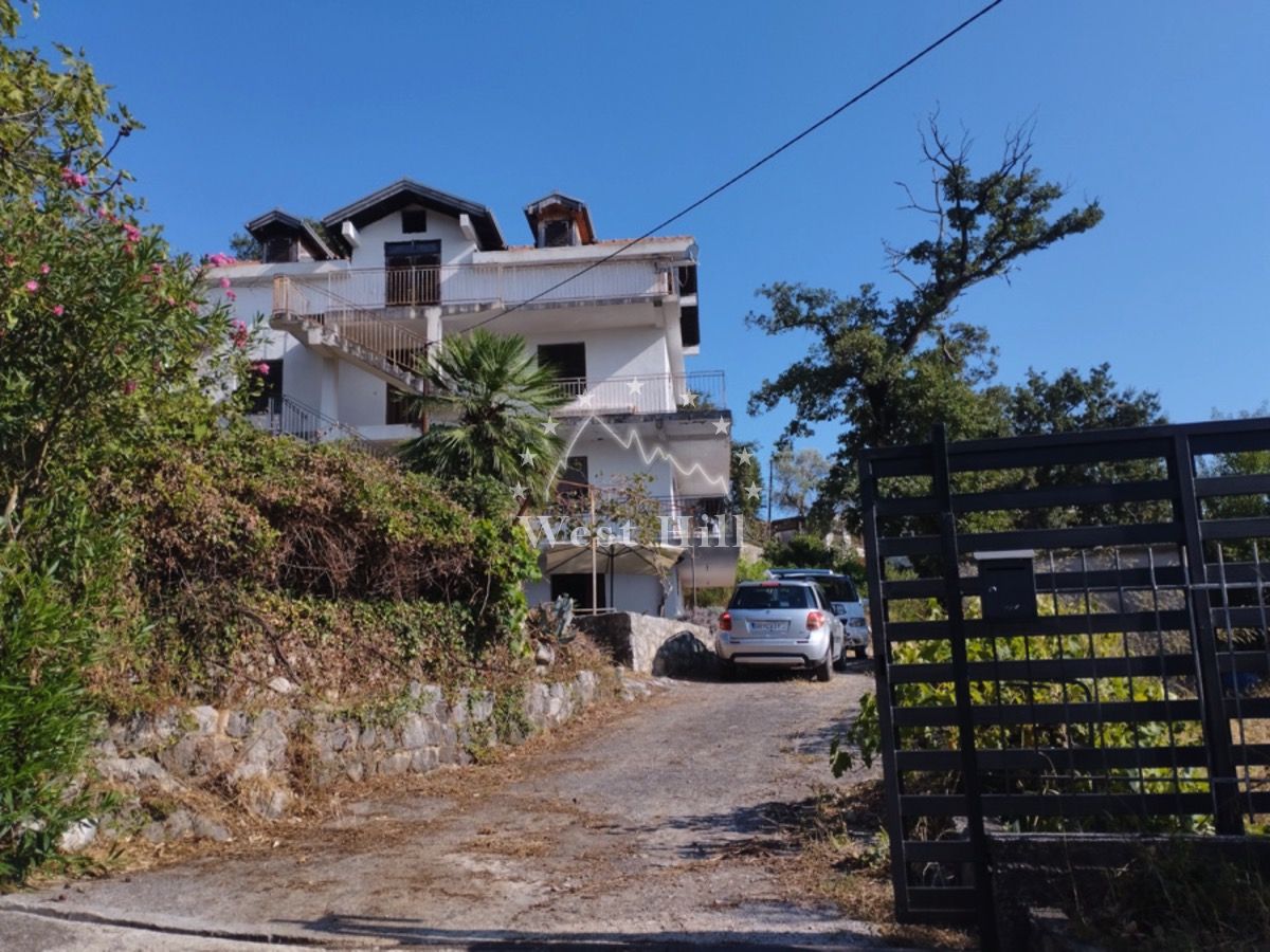 Hotel Ratac, Montenegro, 400 m² - Foto 1