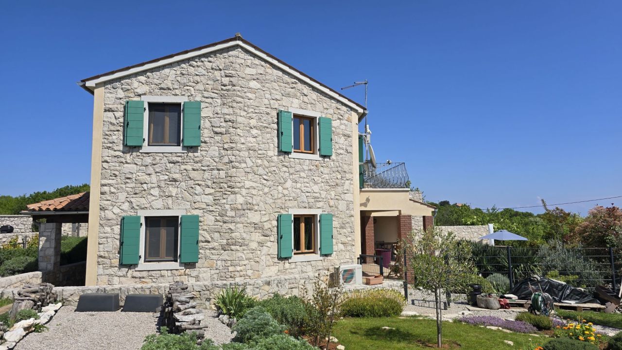 Villa à Labin, Croatie, 137 m² - image 6
