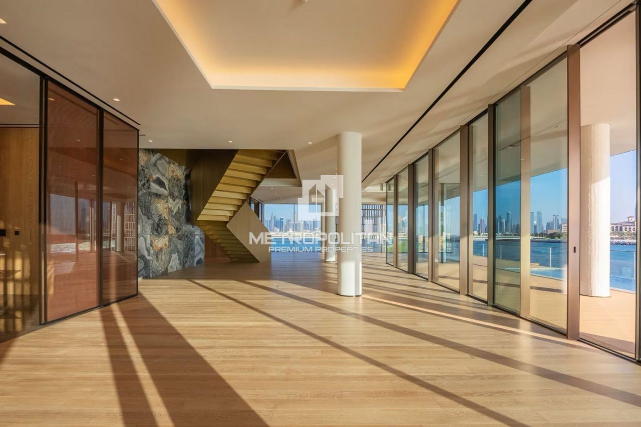 Villa in Dubai, UAE, 2 258 m² - picture 1