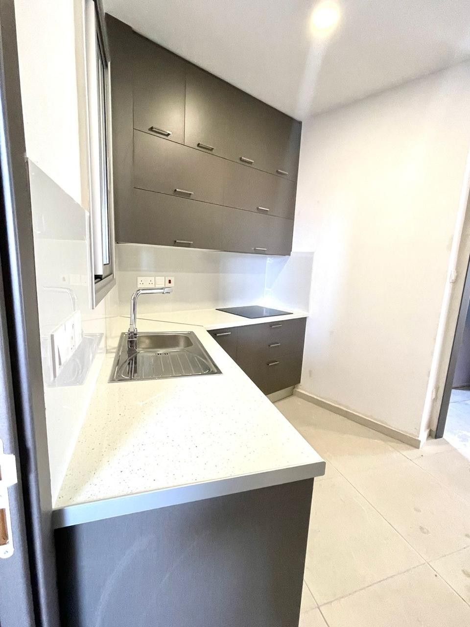 Townhouse in Paphos, Cyprus - picture 1