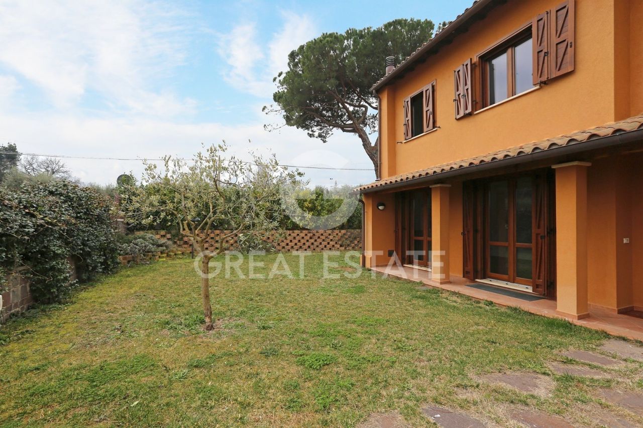 Villa in Orvieto, Italy, 210.3 m² - picture 3