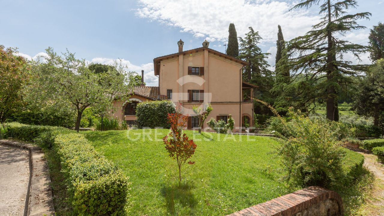 Maison à Cetona, Italie, 489.1 m² - image 4