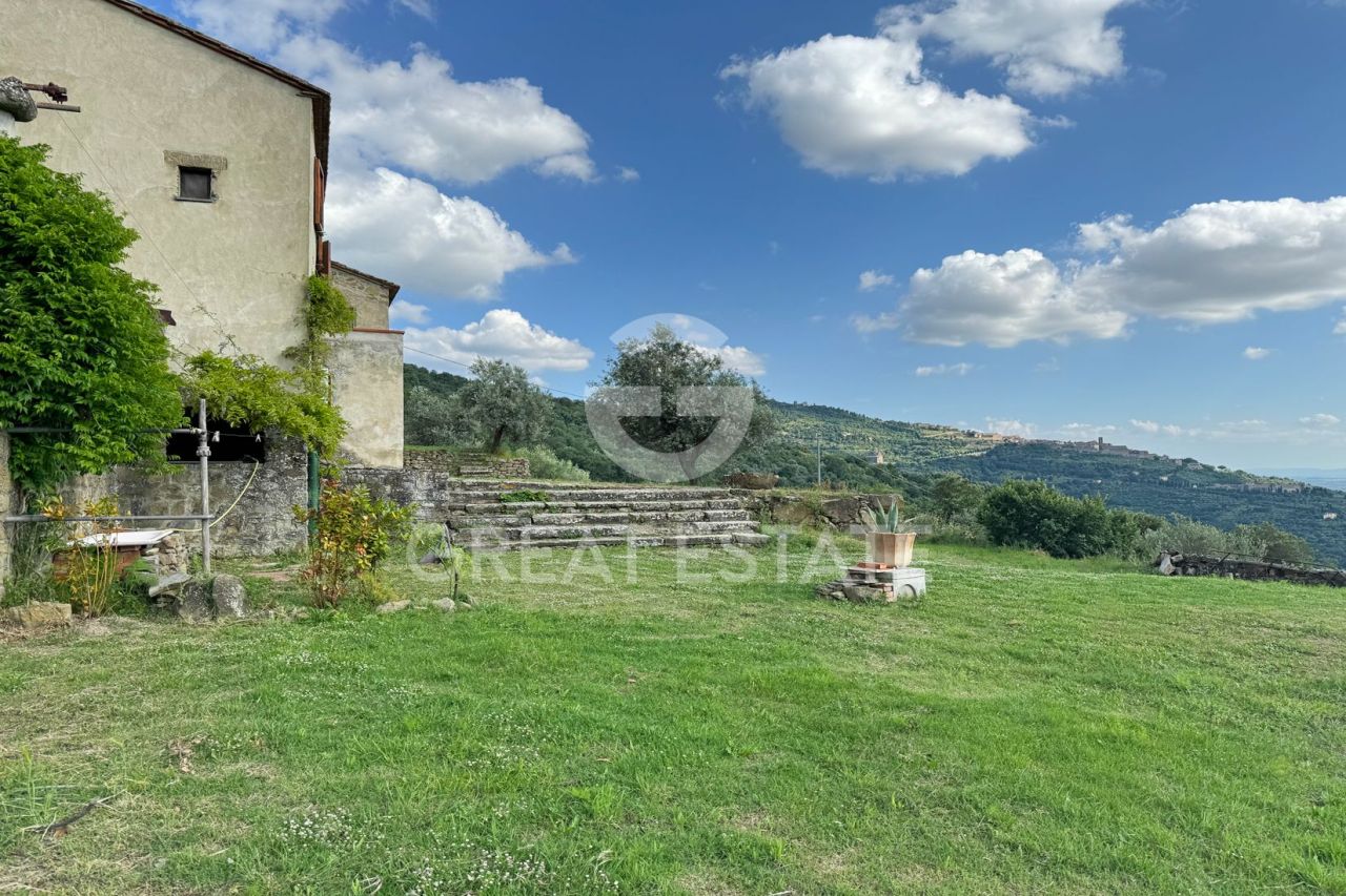 House in Cortona, Italy, 201.4 m² - picture 6
