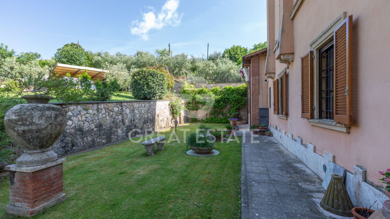 Maison à Cetona, Italie, 489.1 m² - image 8