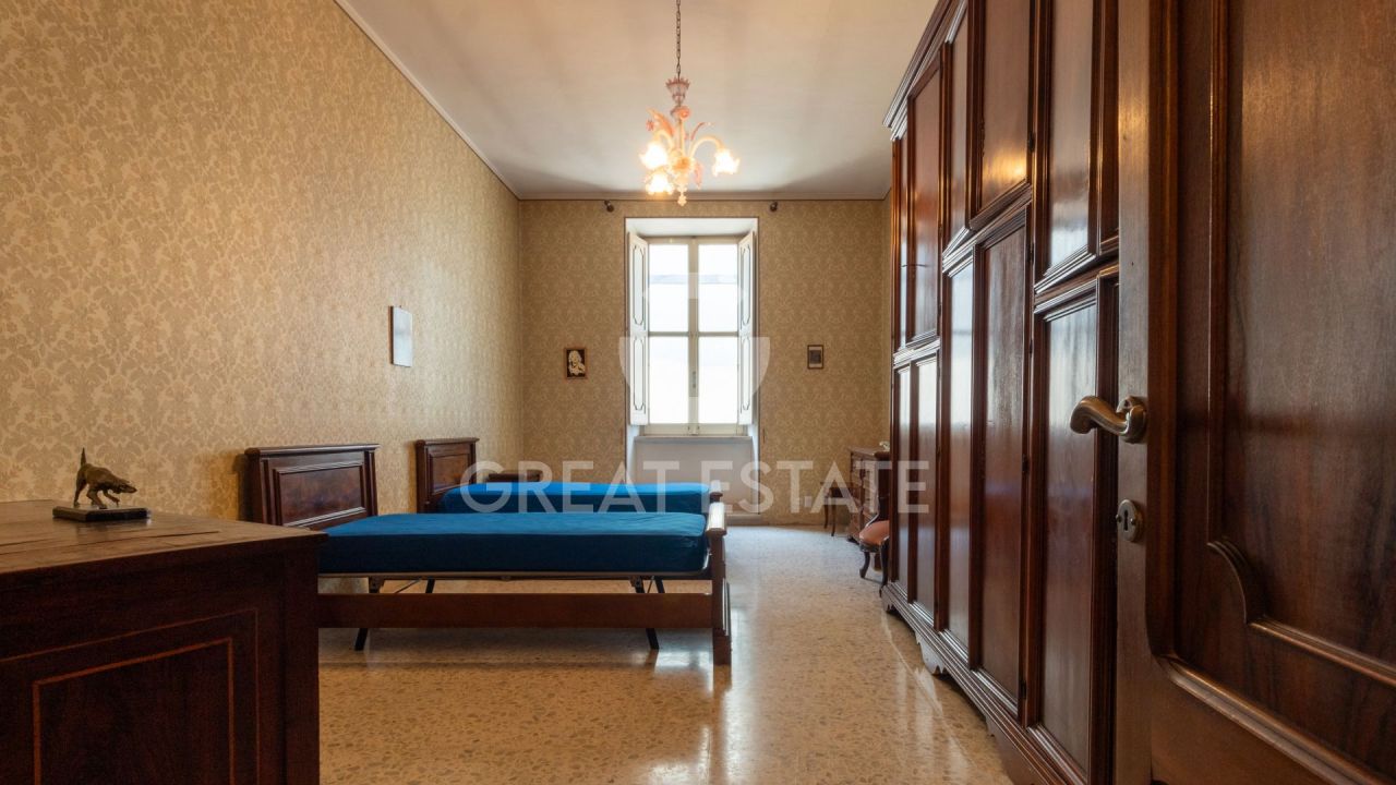 Apartment in Orvieto, Italy, 167.2 m² - picture 9