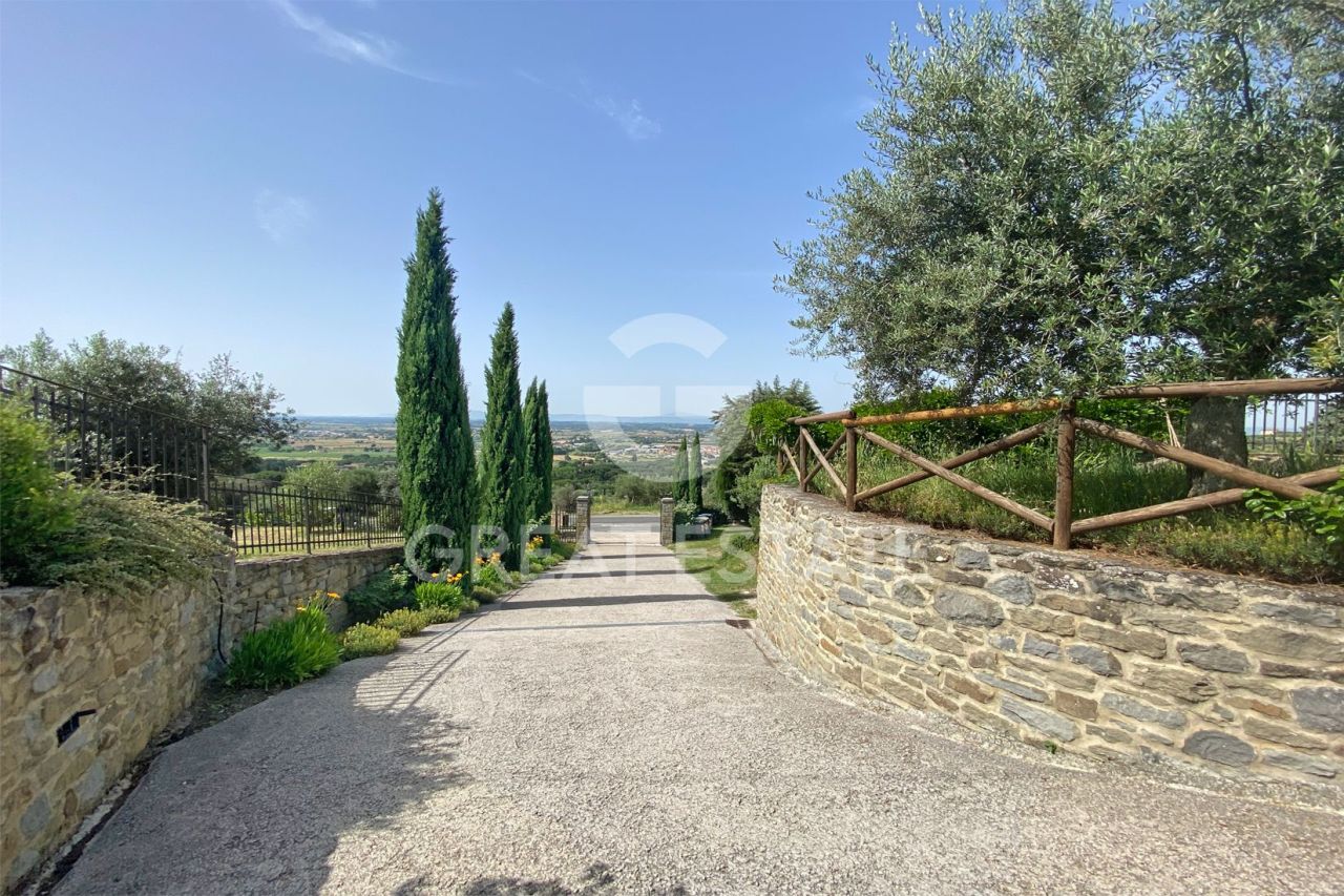 Casa a Cortona, Italia, 212.35 m² - foto 16