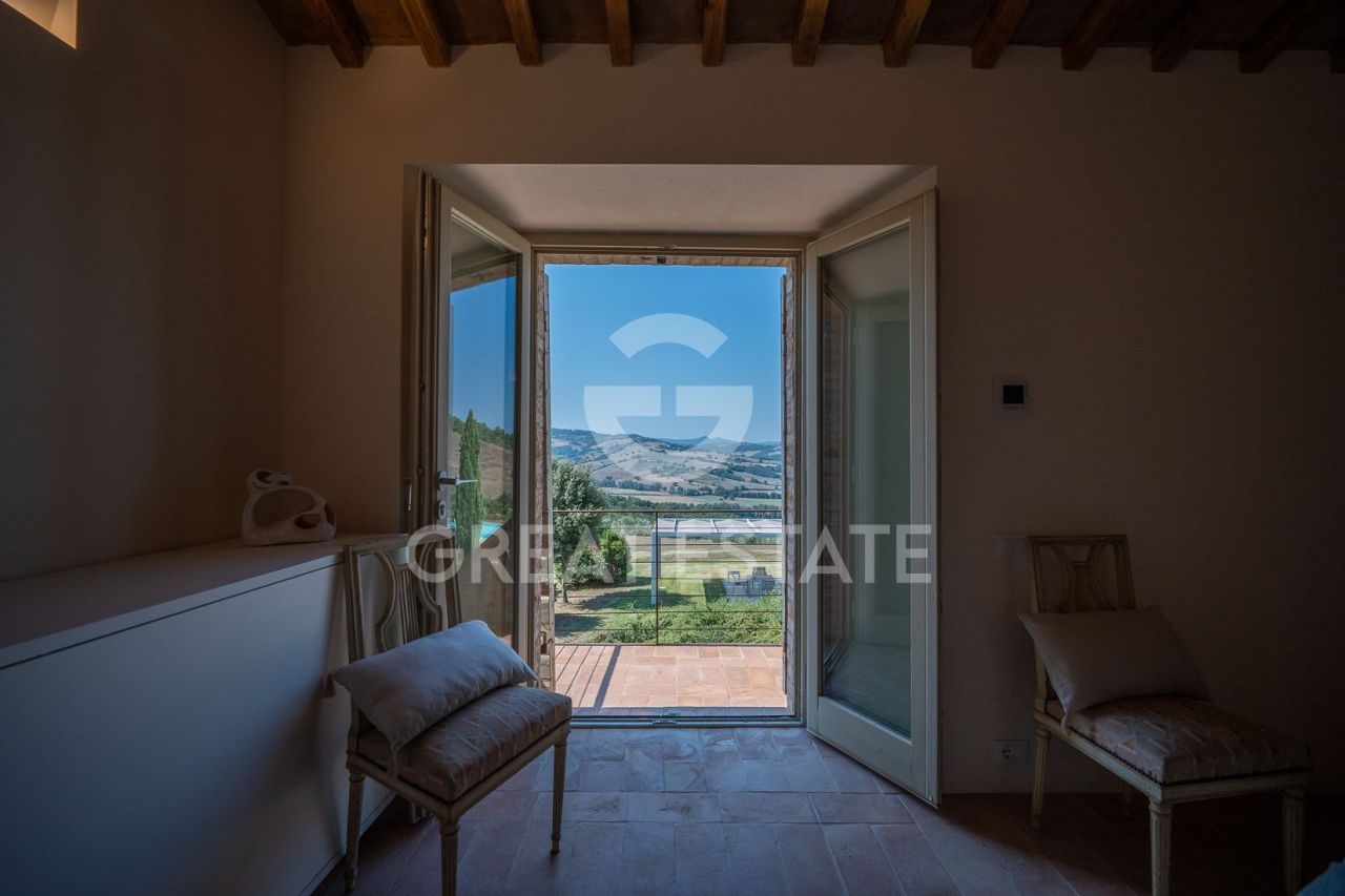 House in Volterra, Italy, 875 m² - picture 16
