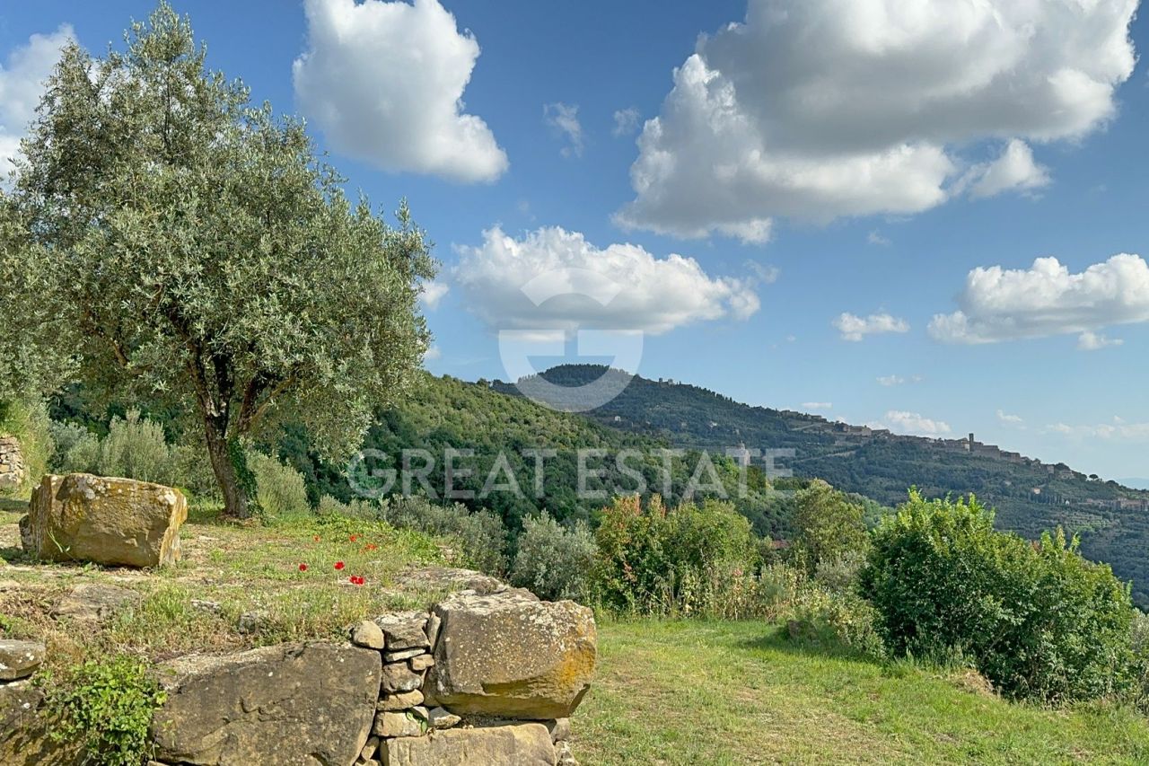 House in Cortona, Italy, 201.4 m² - picture 17