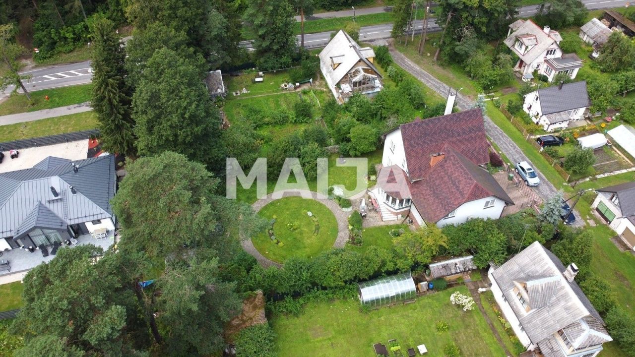 House in Narva-Joesuu, Estonia, 276.8 m² - picture 1