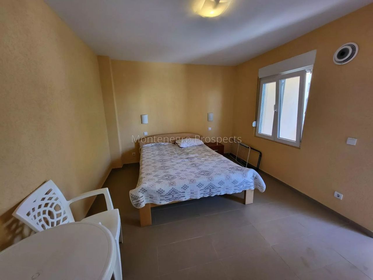 Haus in Dobra Voda, Montenegro, 240 m² - Foto 2