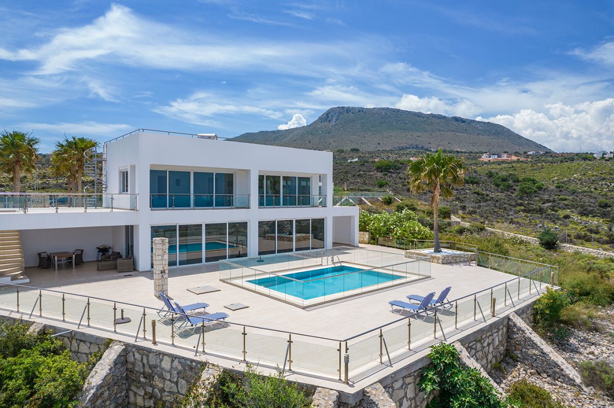 Haus in Chania, Griechenland, 250 m² - Foto 1