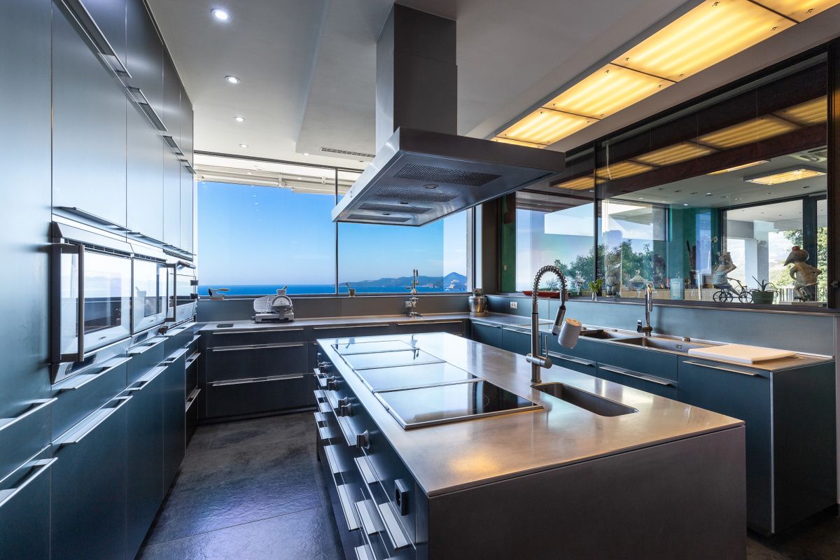 Maison à Rézévici, Monténégro, 165 m² - image 3